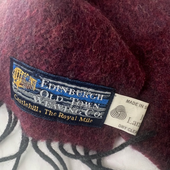 EdinburghOld Town Weaving Co Scarf - Picture 3 of 7